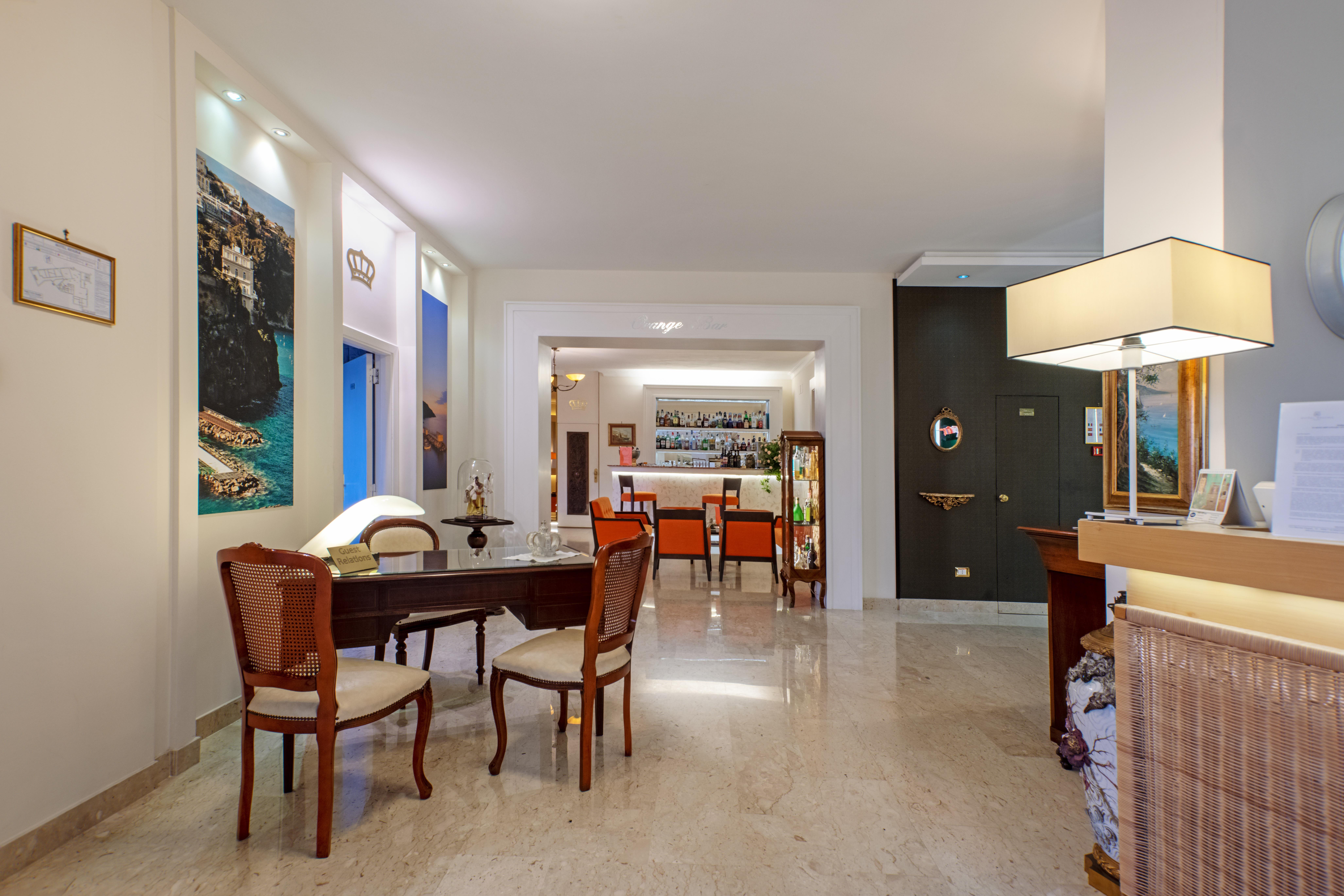 Boutique Hotel Regina Sorrento Exterior photo