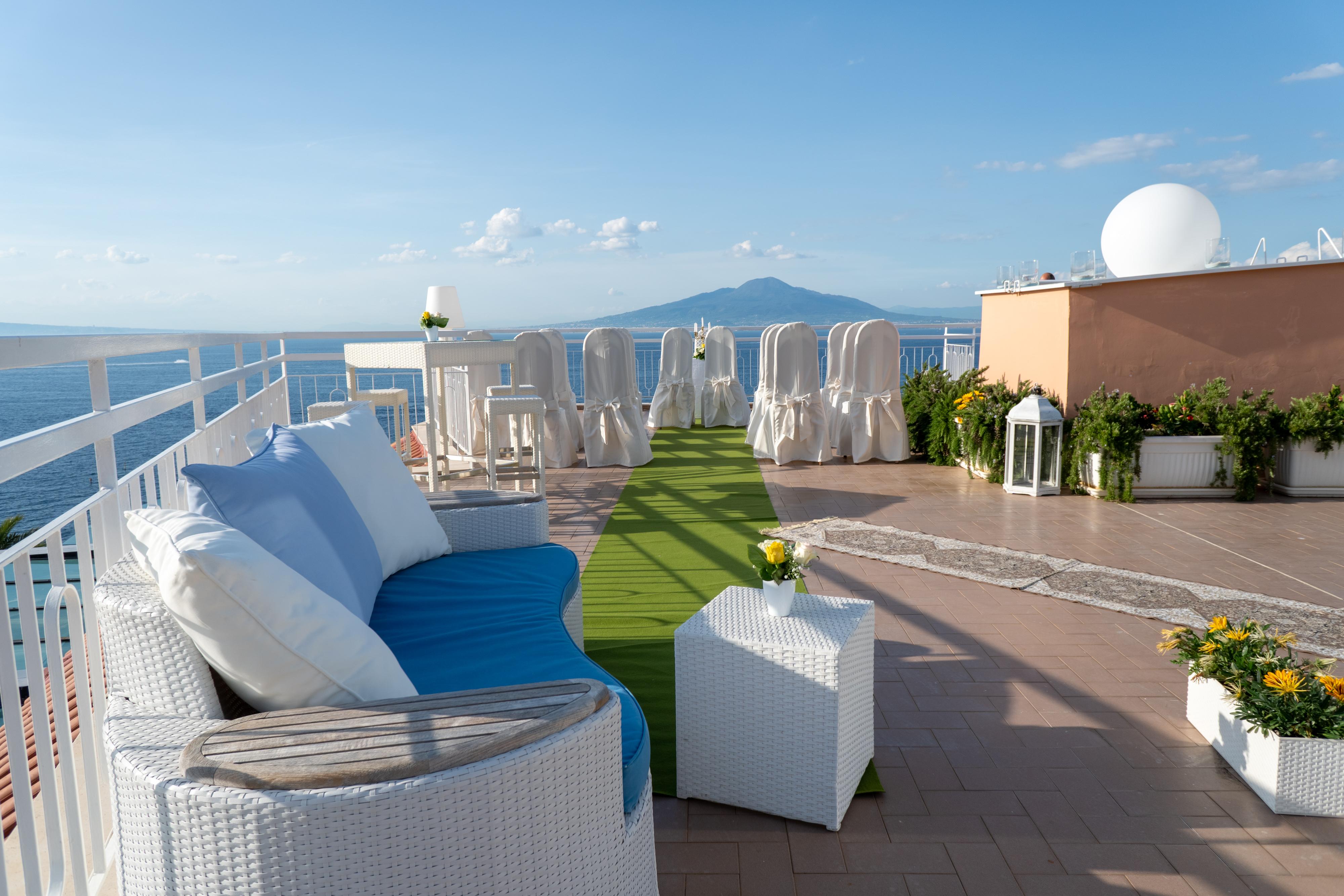 Boutique Hotel Regina Sorrento Exterior photo