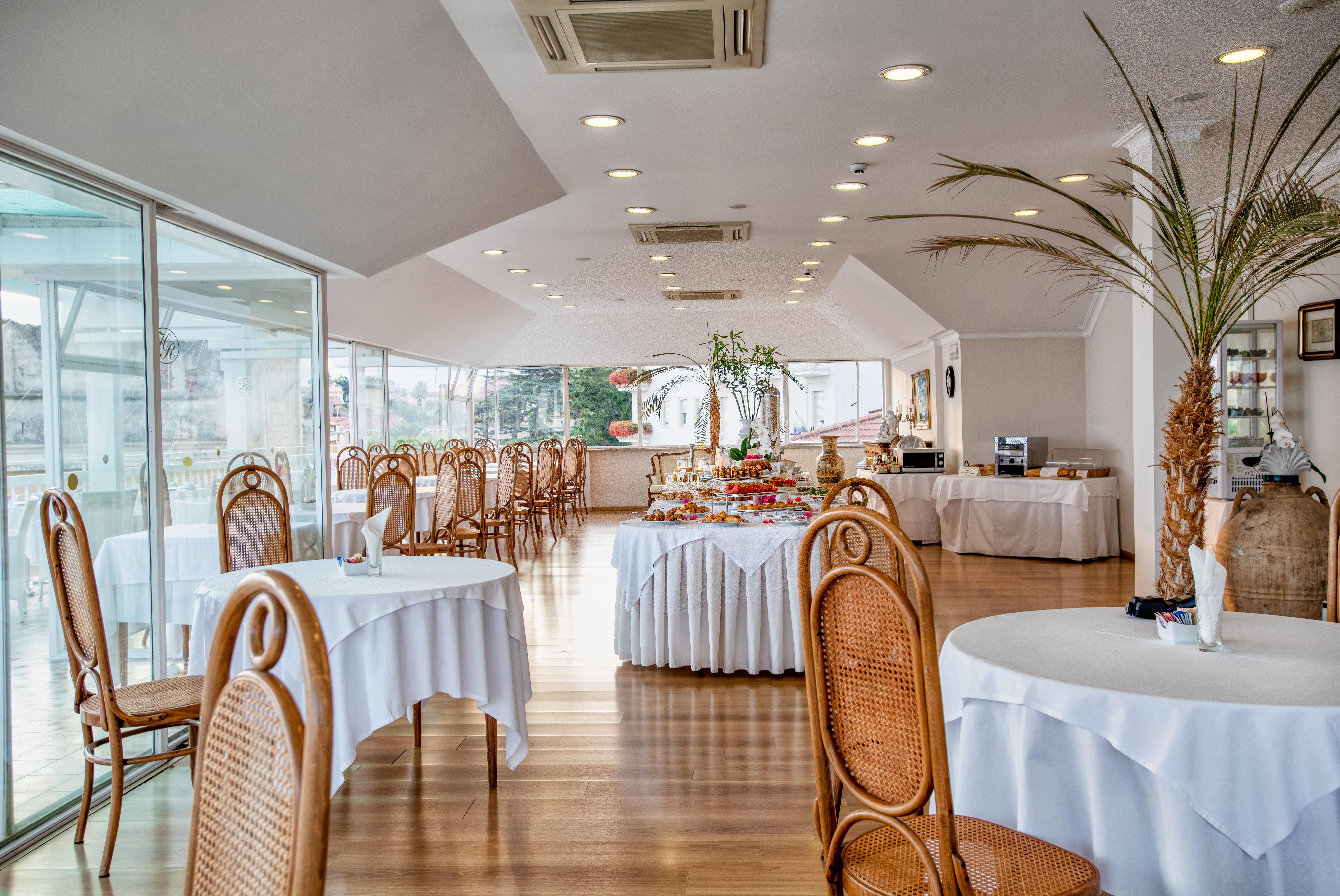 Boutique Hotel Regina Sorrento Exterior photo